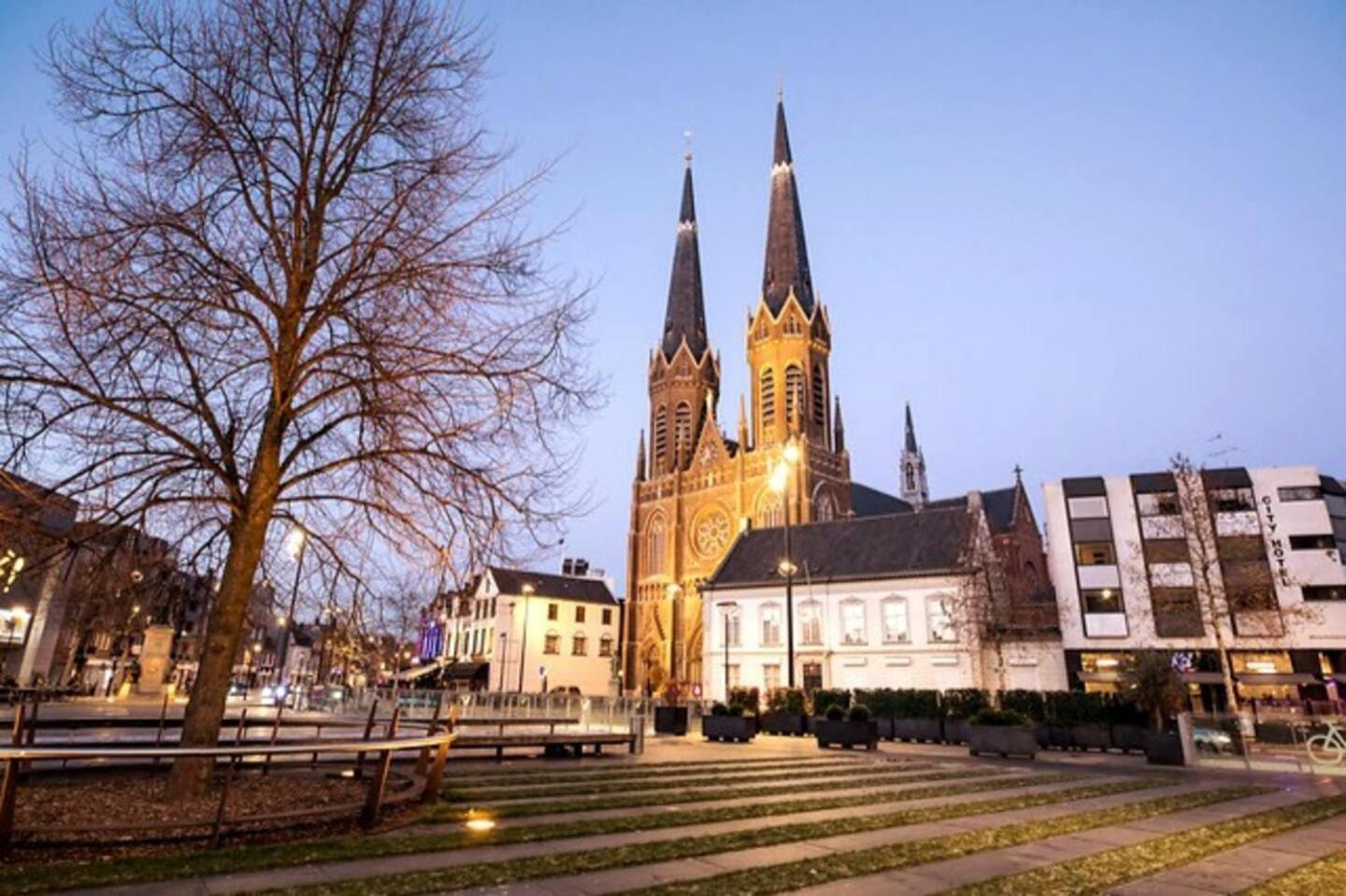Willa Old Central 1- 6 Old01 Tilburg Zewnętrze zdjęcie
